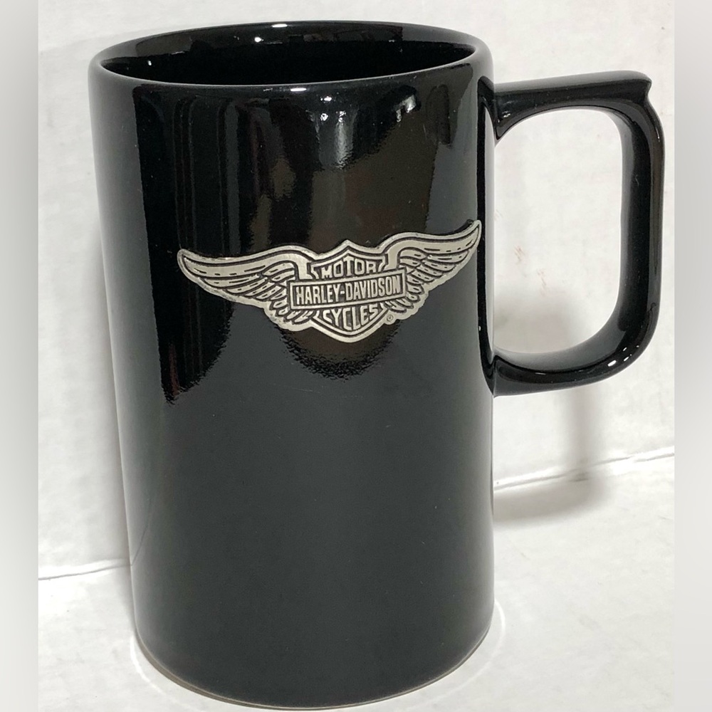 Harley-Davidson Black Ceramic Mug with Silver Wing Emblem